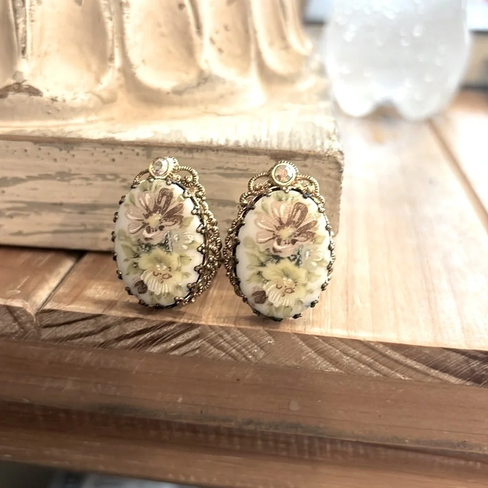 Vintage West Germany Necklace | Earrings Set. Stamped. Porcelain.  Floral Cameo